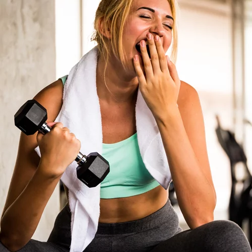 Γιατί σε πιάνει χασμουρητό όταν γυμνάζεσαι;