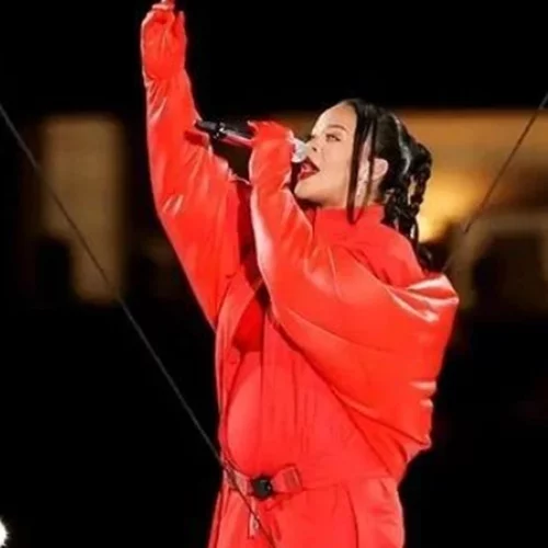 Για πόσο καιρό μπορείς να κρύψεις την εγκυμοσύνη; H Rihana το έκανε και μας εξέπληξε!