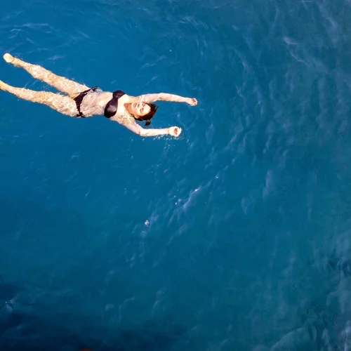 Blue Mind Theory: Η νέα τάση στο TikTok που θα αλλάξει το mindset σου