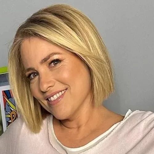 "Αυτή η γυναίκα λάμπει": Η αλλαγή της Μαριάννας Τουμασάτου που ενθουσίασε τους ακόλουθούς της