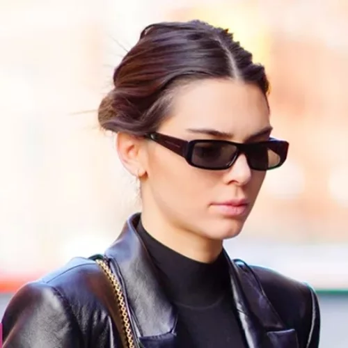 Τρία πανεύκολα χτενίσματα που θα κάνουν το look σου να δείχνει πιο "ακριβό"