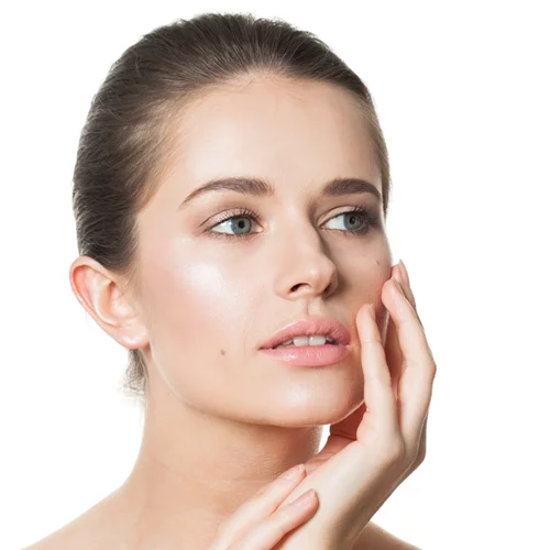 Τα SOS skincare tips που χρειάζεται να γνωρίζεις για απαλή, ενυδατωμένη επιδερμίδα στο κρύο