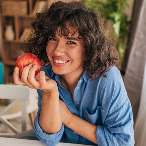5 τροφές που κάνουν καλό στα μαλλιά