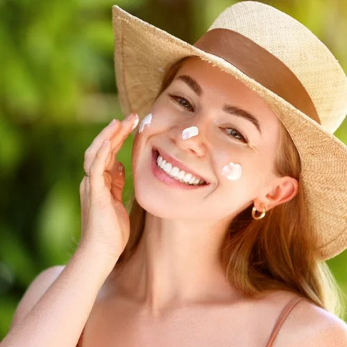 Μελάνωμα: Μαθαίνουμε τα βασικά δεδομένα και προστατεύουμε την υγεία μας