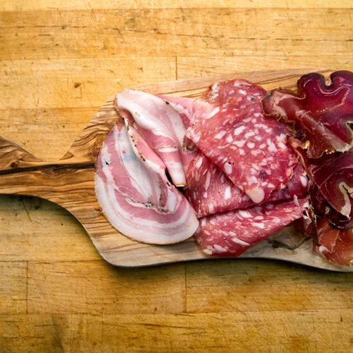 Δε θέλεις να τρως αλλαντικά; Δες με τι μπορείς να τα αντικαταστήσεις