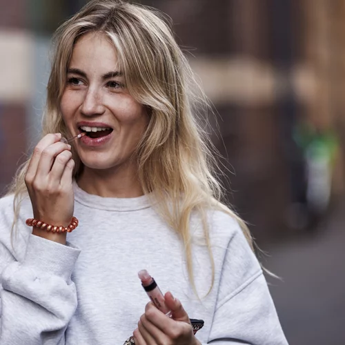 Το #1 λάθος που καταστρέφει τη διάρκεια του κραγιόν σου