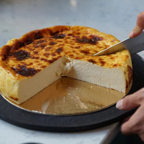 Βαρέθηκες το cheesecake; 8 ελληνικά τυρογλυκά στις light εκδοχές τους