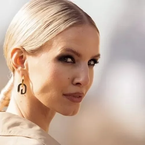 Ανοιξιάτικες τάσεις μακιγιάζ: Τα χρώματα σκιών που δεν πρέπει να λείπουν από το νεσεσέρ σου τώρα