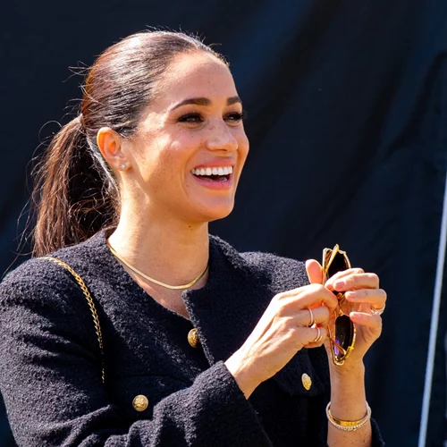 Meghan Markle: To αγαπημένο της body oil κατά των ραγάδων δεν κοστίζει πάνω από 15 ευρώ
