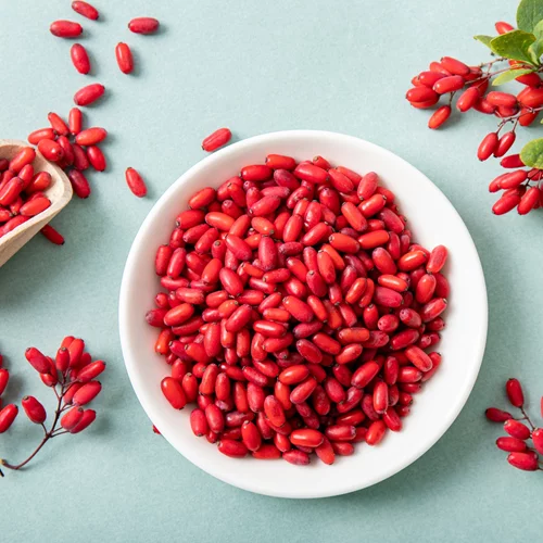 Το άγνωστο βότανο που καταπολεμά την ακμή