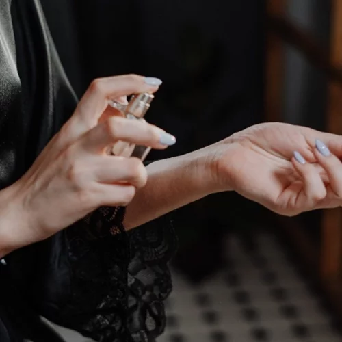 Απίστευτα αισθησιακό και φρέσκο αυτό το άρωμα κάνει ρεκόρ αναζητήσεων στο διαδίκτυο