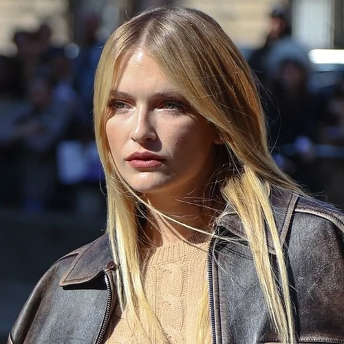 Tiramisu: Το πιο απολαυστικό χρώμα μαλλιών του χειμώνα έχει γίνει ήδη ανάρπαστο στα κομμωτήρια