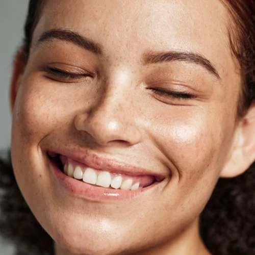 Ενίσχυση κολλαγόνου: Όλα όσα πρέπει να ξέρεις για την απόλυτη τάση στην αντιγήρανση