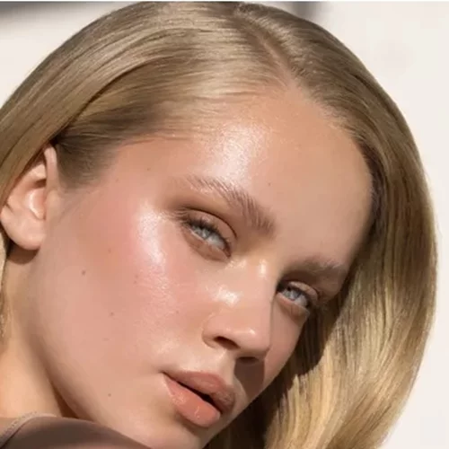 Τα 5 καλύτερα toners με γλυκολικό οξύ που θα αναβαθμίζουν την skincare και haircare ρουτίνα σου