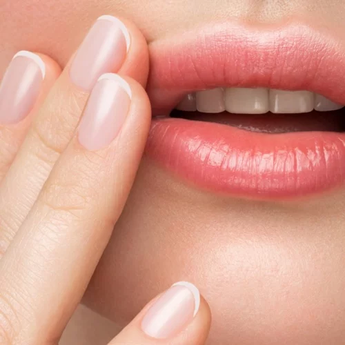 Τα καινοτόμα προϊόντα που σμιλεύουν μοναδικά τα χείλη και αναδεικνύουν την ομορφιά κάθε γυναίκας