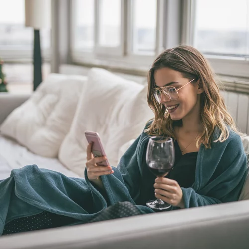 Κόκκινο, λευκό, αφρώδες: Ποιο κρασί έχει τις λιγότερες θερμίδες;