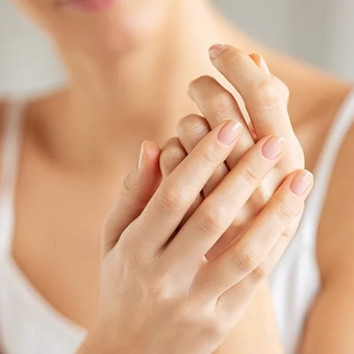 Κηλίδες Bier: Εάν παρατηρήσεις αυτά τα σημάδια στο δέρμα σου, ελέγξε το συκώτι σου