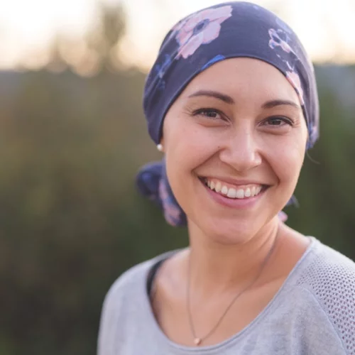 "Θα χάσω τα μαλλιά μου αν κάνω χημειοθεραπεία;" Μάθε τι υπόσχεται το μέλλον