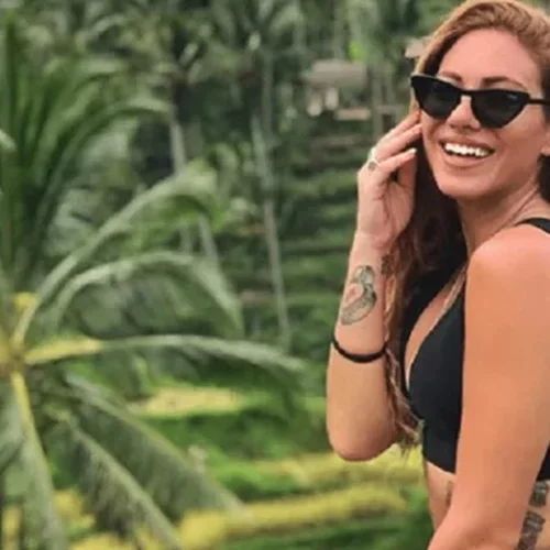 Το κίνητρο που έψαχνες για να ξεκινήσεις γυμναστική στο δίνει η Ευρυδίκη Βαλαβάνη με το γυμνασμένο σώμα της