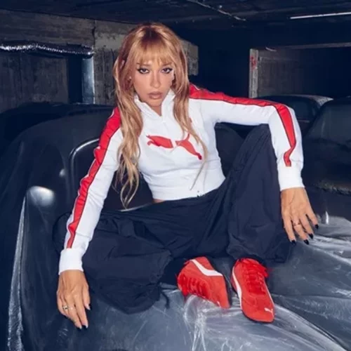 Η Ελένη Φουρέιρα σού δείχνει πώς θα φορέσεις φέτος τα Speedcat sneakers σου