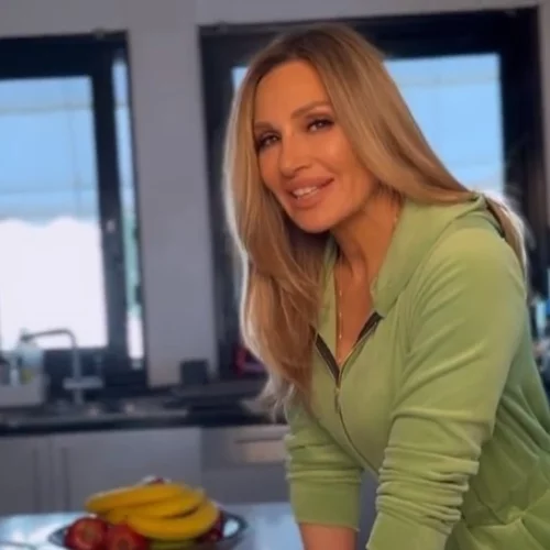 Ελένη Πετρουλάκη: Το σνακ που προτιμά αυτή την περίοδο και πώς το συνδυάζει