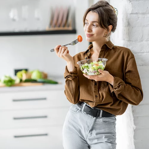 Διατροφή για όγκο και χτίσιμο μυών: 10 γεύματα για επαναφορά των μυών που θα βοηθήσουν στη γράμμωση