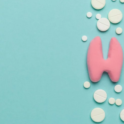 Θυρεοειδίτιδα Χασιμότο: Οδηγός, συμπτώματα και θεραπεία για την πάθηση που ξαφνικά ακούμε συνέχεια