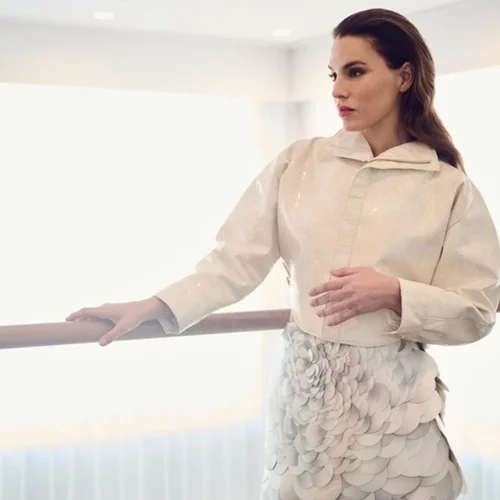 Η Melia Kreiling, ambassador των Beauty Stars with Attitude 2024, φωτογραφίζεται αποκλειστικά για την Madame Figaro