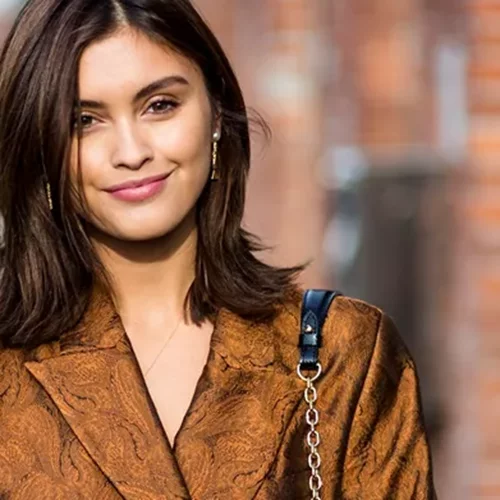 Πώς να ισιώνεις τα μαλλιά σου χωρίς να τα καις