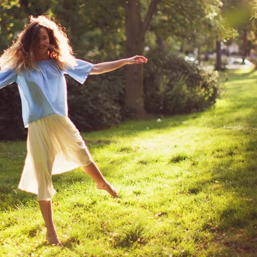 Αυτοί είναι οι 5 πυλώνες της ευτυχίας, σύμφωνα με το Harvard
