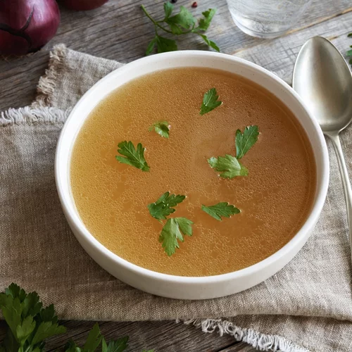 Bone broth για υγιές δέρμα, οστά και μύες: Γιατί να τον προσθέσεις στη διατροφή σου σύμφωνα με το Harvard;