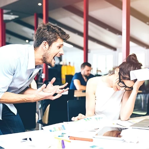 Πώς να εκμεταλλευτείς τον θυμό σου προς όφελος της καριέρας σου