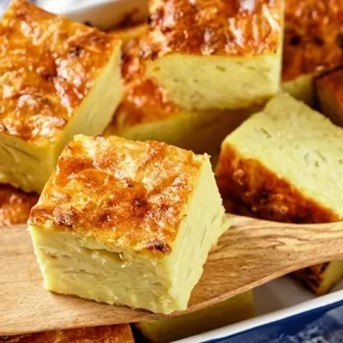 Εύκολο τυρόψωμο αλλά και ό,τι πιο νόστιμο έχεις φτιάξει ποτέ - χωρίς μίξερ με ελάχιστα υλικά