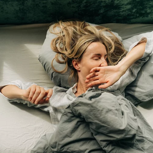 Ψυχολογικές επιπτώσεις του καύσωνα: Πώς επηρεάζει την ψυχική ευεξία