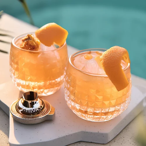 Βόμβα θερμίδων! 1 ποτήρι από αυτό το κοκτέιλ ισοδυναμεί με 1 κ.σ. μαγιονέζα