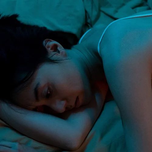 Πώς θα καταφέρεις να κοιμηθείς εάν έφαγες πολύ