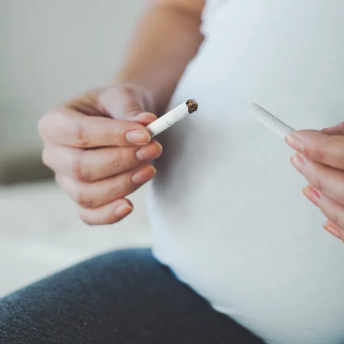 Κάπνισμα στην εγκυμοσύνη: Πώς επηρεάζει την ανάπτυξη του εγκεφάλου του εμβρύου