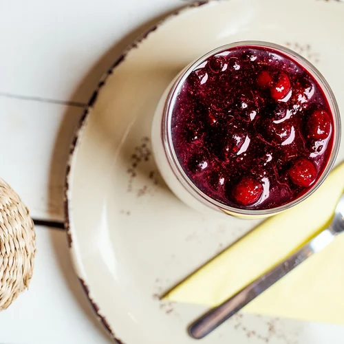 4 γλυκιές συνταγές με 1 γιαούρτι: Δοκίμασέ τες!