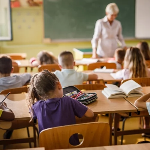 Τι ακριβώς θα πρέπει να υπογράφουμε υποχρεωτικά οι γονείς στην έναρξη της σχολικής χρονιάς για να εγγραφεί το παιδί στο σχολείο