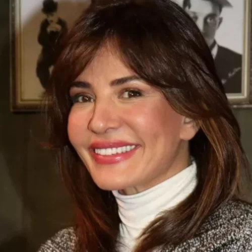 8 Ελληνίδες celebrities που άλλαξαν τα μαλλιά τους ενόψει εορτών