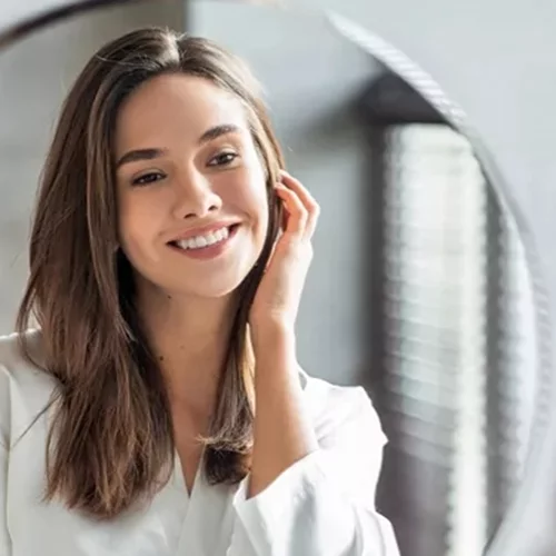 Skincare 101: Πώς να επιλέξεις το κατάλληλο καθαριστικό προσώπου για τη δική σου επιδερμίδα