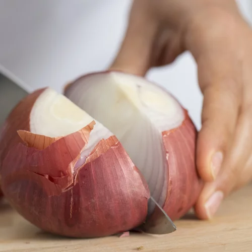 Πώς διατηρούνται τα κρεμμύδια ακόμα και έξι μήνες;