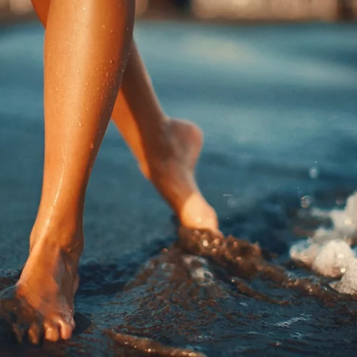 Υγιή και όμορφα πόδια το καλοκαίρι: Οι συμβουλές του ποδολόγου