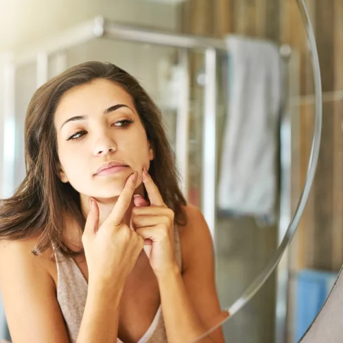 Η ακμή σε έξαρση μετά το καλοκαίρι