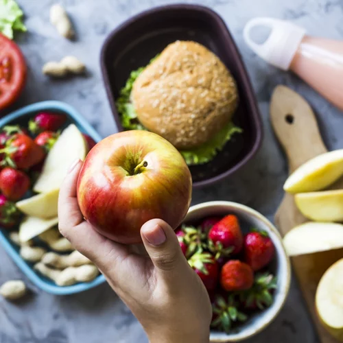 Έξι συμβουλές για πιο υγιεινά γεύματα