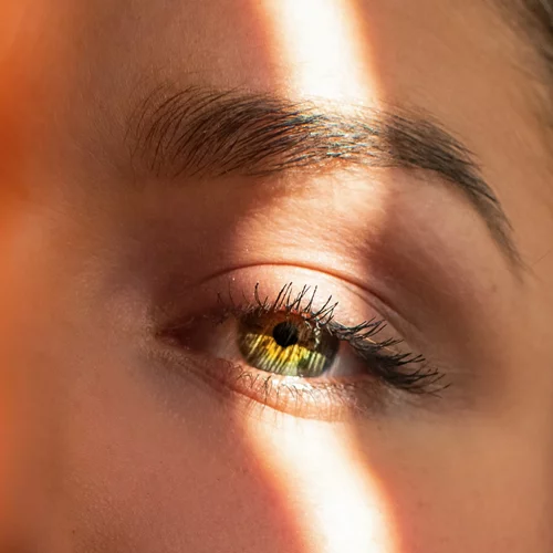 Πού οφείλονται οι μαύροι κύκλοι στα μάτια; Η διατροφή που θα μειώσει το πρόβλημα