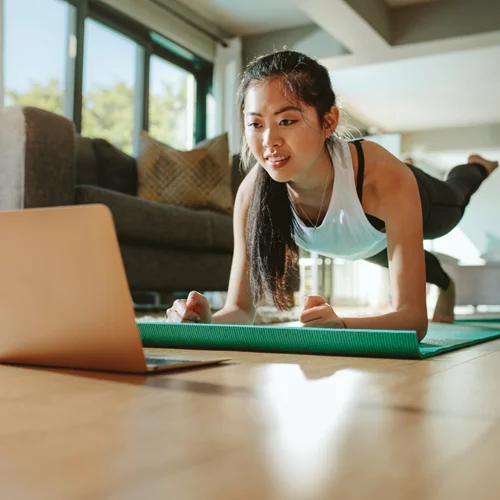 Να γυμναστώ χωρίς να έχω φάει ή αν έχω φάει πολύ;