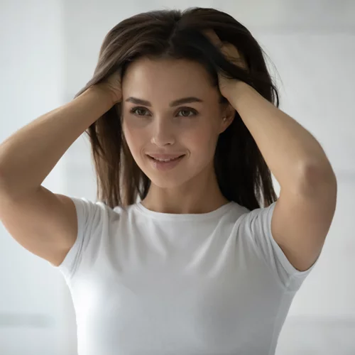 Το καστανό χρώμα μαλλιών που έχει κατακλύσει το Instagram