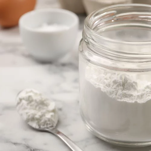 7 πανεύκολα cleaning hacks με μαγειρική σόδα που θα σου λύσουν τα χέρια