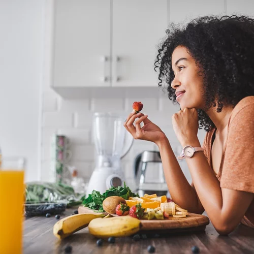 Υγιές αδυνάτισμα: 4 διατροφικοί μύθοι των social media καταρρίπτονται